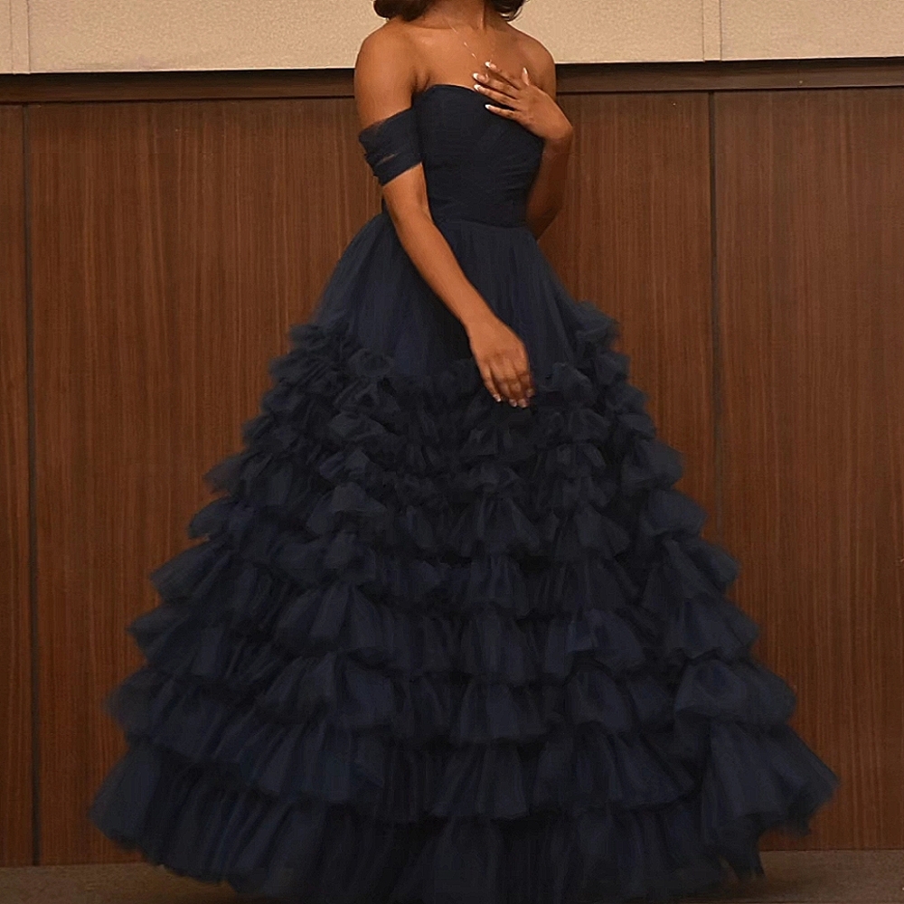 Pageant dress - Picture 2 of 2